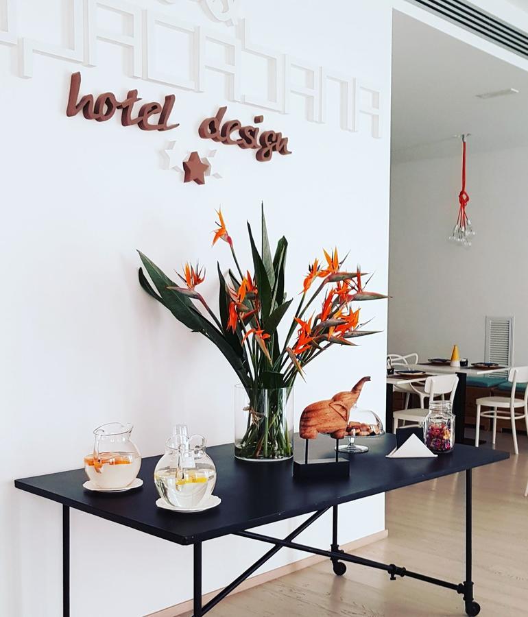 Copacabana Hotel Design Маргерита ди Савоя Екстериор снимка